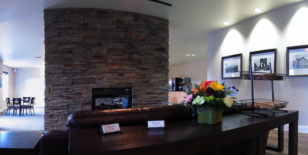 Kanata Whitecourt Exterior foto